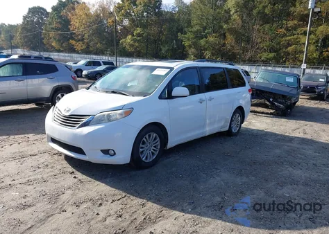 2011 Toyota Sienna Xle V6 из США, поврежденный, VIN 5TDYK3DC7BS125659